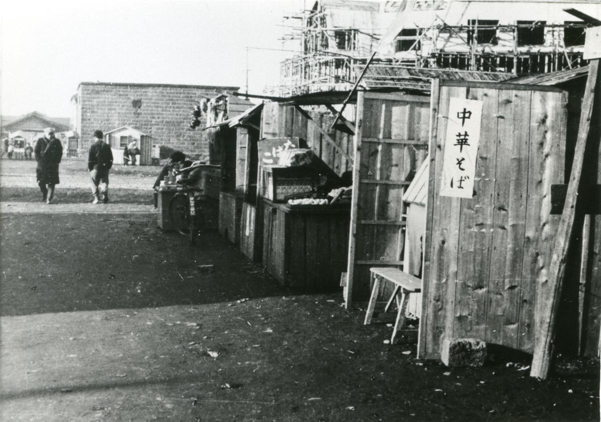 終戦後の屋台店